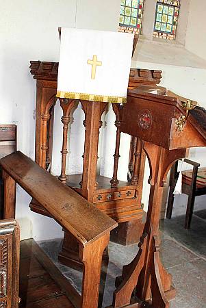 West Worlington - The Pulpit